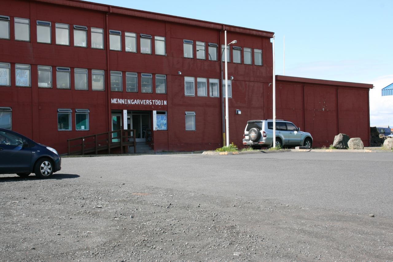 Art Hostel And Apartments Stokkseyri Kültér fotó